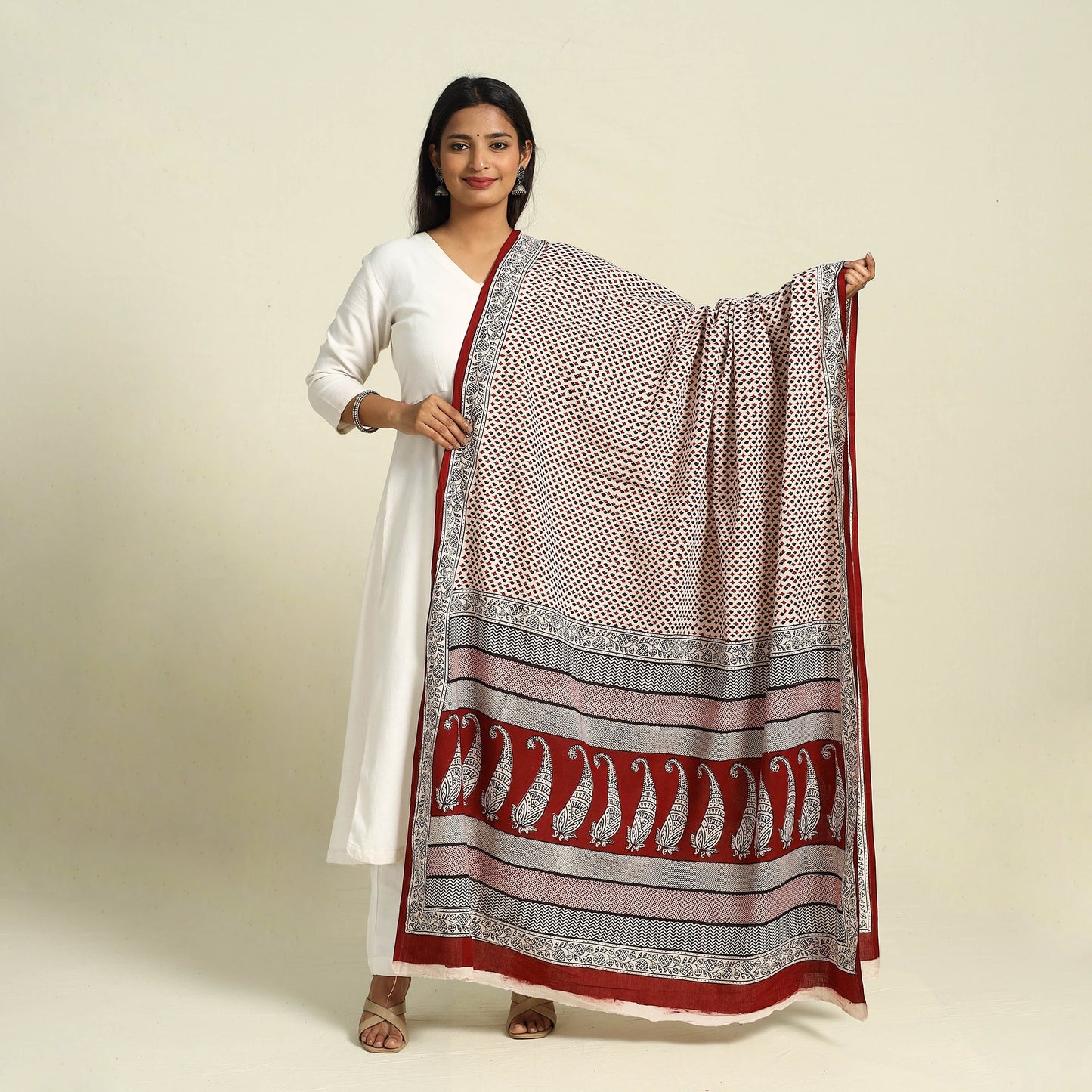 Multicolor - natural dye mul cotton bagh dupatta 10