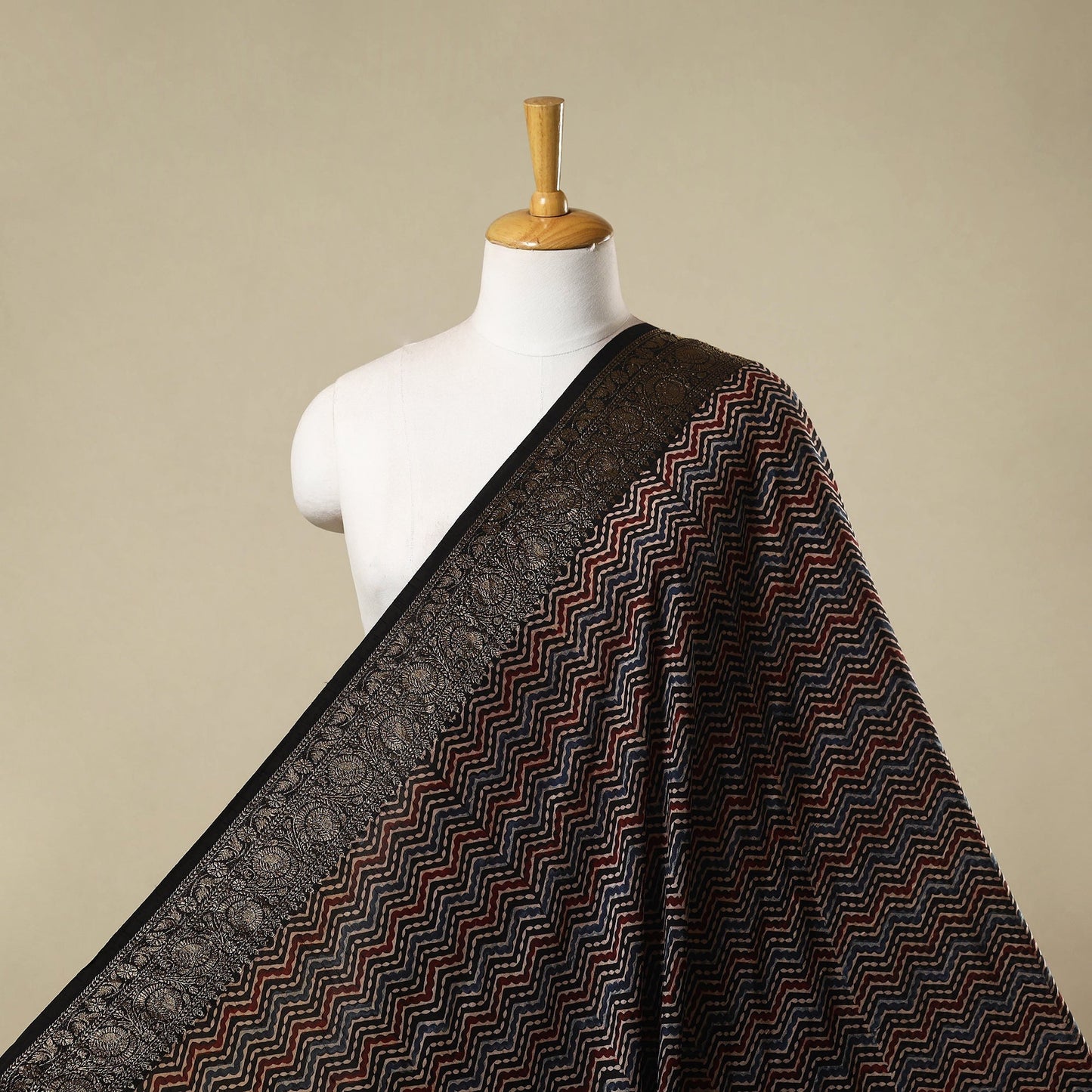 Natural dyed dola silk hand fabric 06 - handcrafted