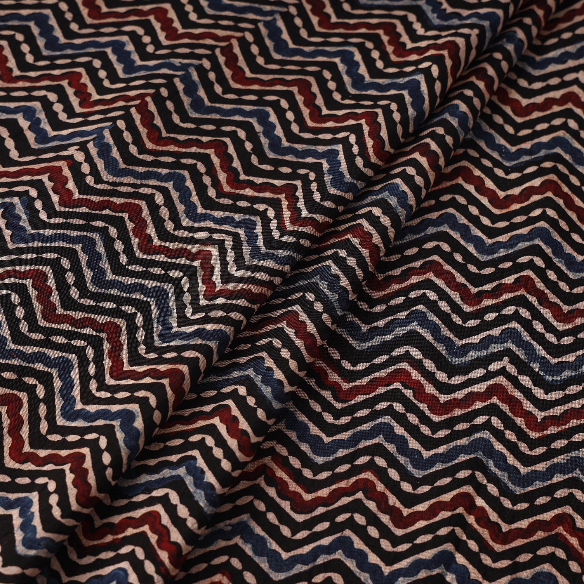 Natural dyed dola silk hand fabric 06 - handcrafted