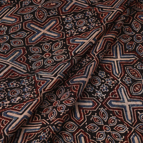 Natural dyed dola silk hand fabric 47 - handcrafted