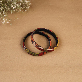 Natural dyed handpainted kalamkari bangle so2 (size - 2-8)