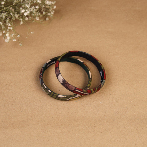 Natural dyed handpainted kalamkari bangle so2 (size - 2-8)