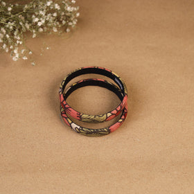 Natural dyed handpainted kalamkari bangle so2 (size - 2-8)