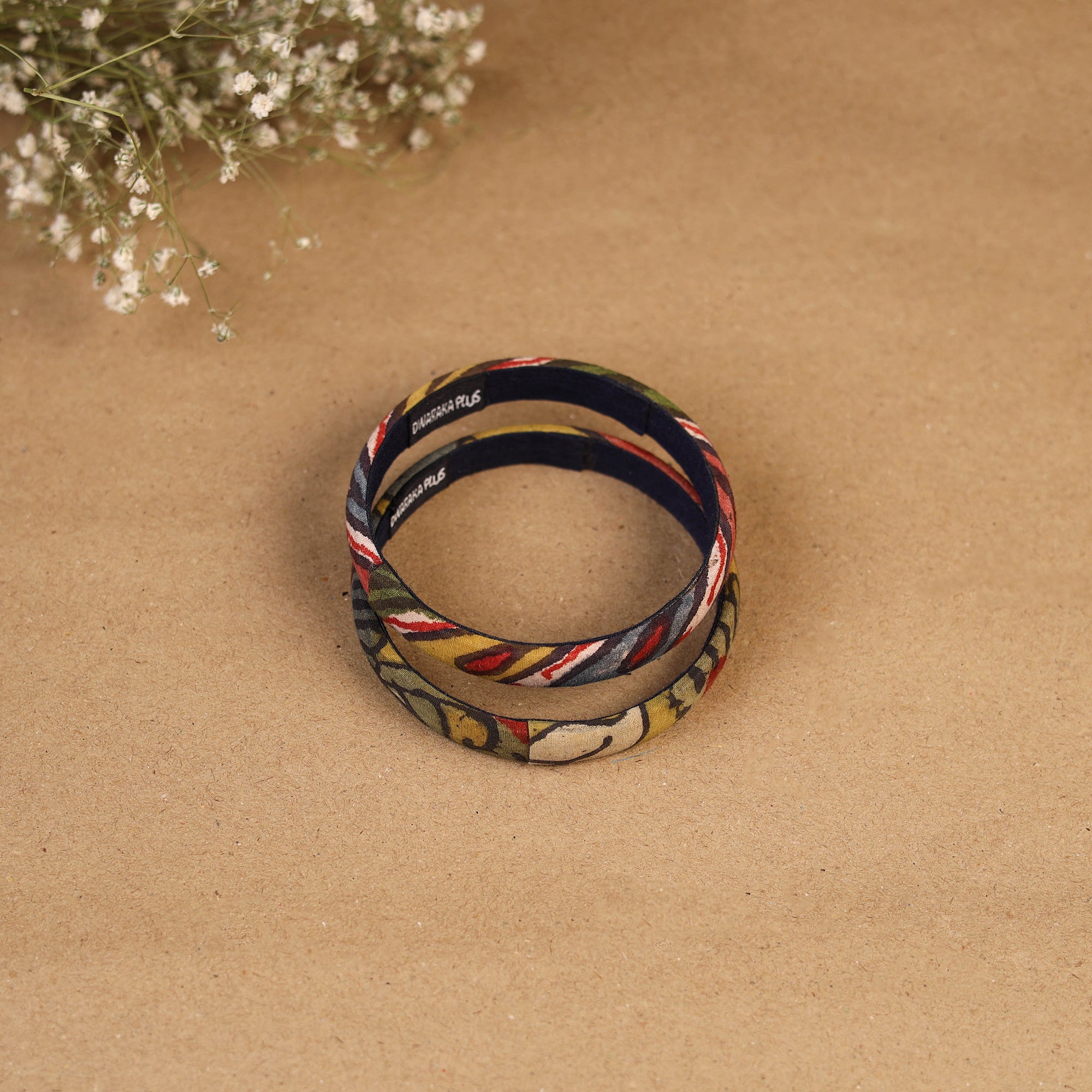 Natural dyed handpainted kalamkari bangle so2 (size - 2-8)
