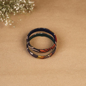 Natural dyed handpainted kalamkari bangle so2 (size - 2-8)