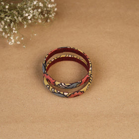 Natural dyed handpainted kalamkari bangle so2 (size - 2-8)