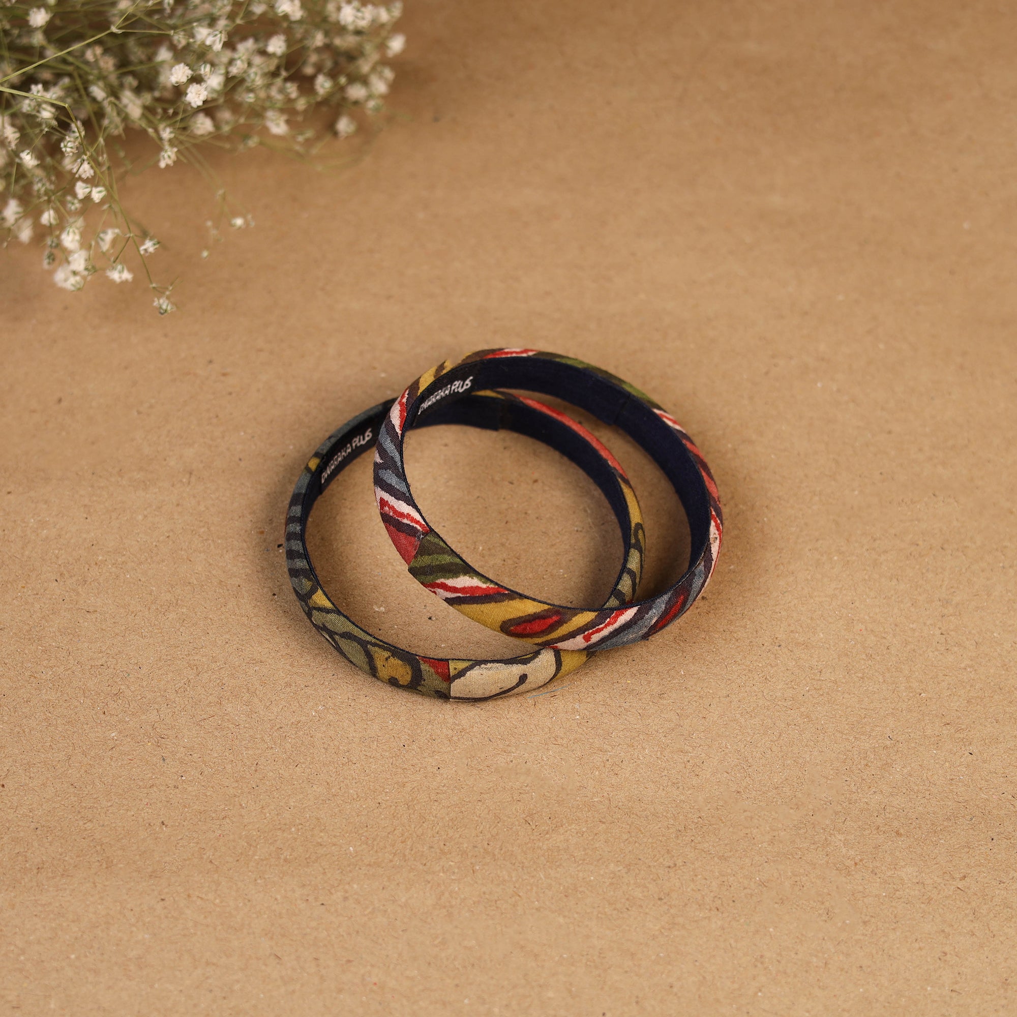 Natural dyed handpainted kalamkari bangle so2 (size - 2-8)