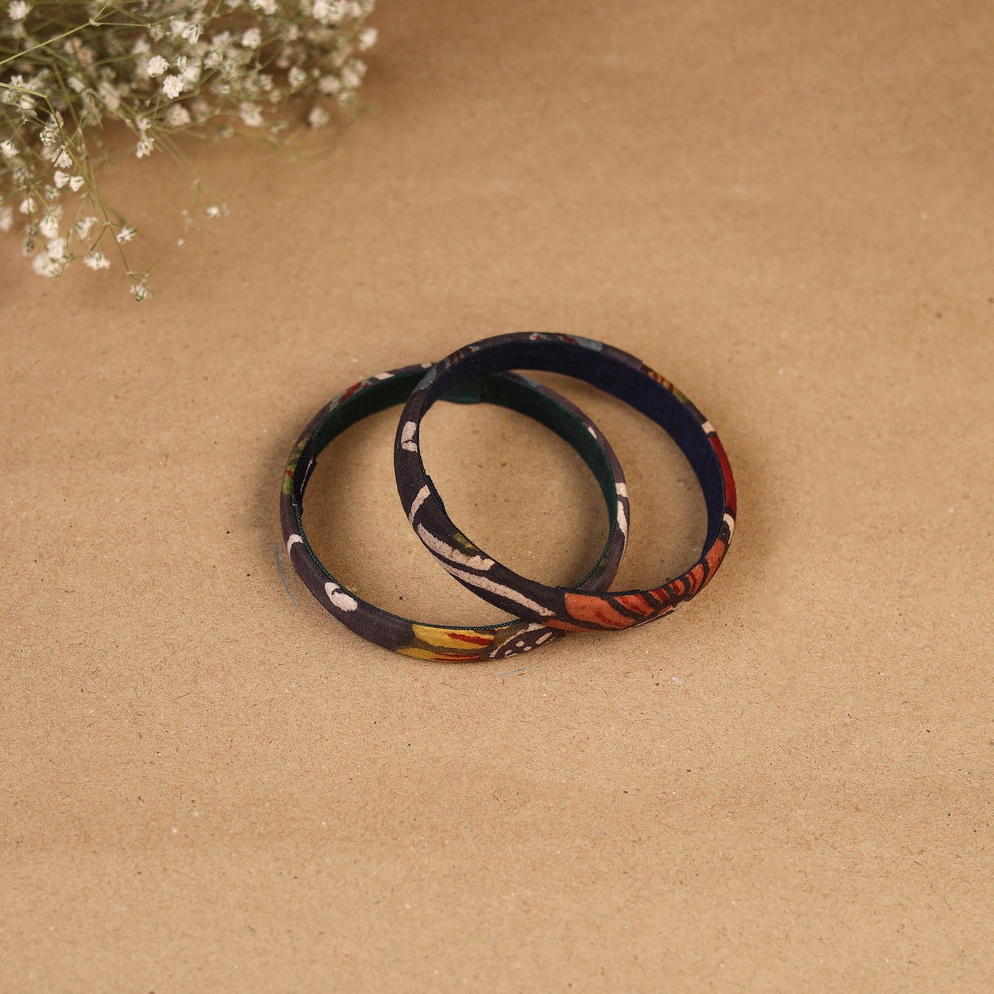 Natural dyed handpainted kalamkari bangle so2 (size - 2-8)