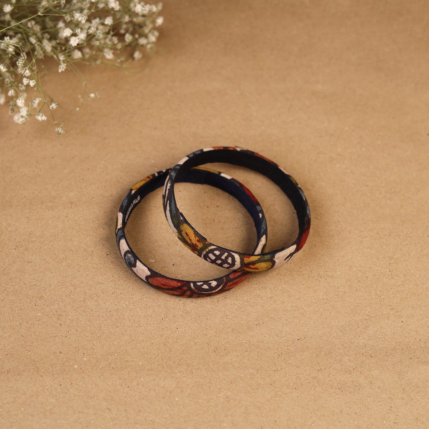 Natural dyed handpainted kalamkari bangle so2 (size - 2-8)