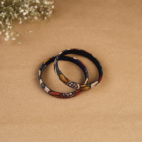Natural dyed handpainted kalamkari bangle so2 (size - 2-8)