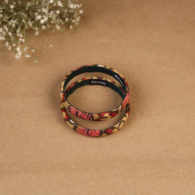 Natural dyed handpainted kalamkari bangle so2 (size - 2-8)
