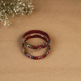 Natural dyed handpainted kalamkari bangle so2 (size - 2-8)