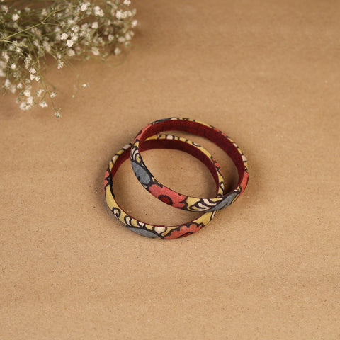 Natural dyed handpainted kalamkari bangle so2 (size - 2-8)
