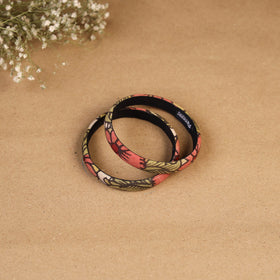 Natural dyed handpainted kalamkari bangle so2 (size - 2-8)