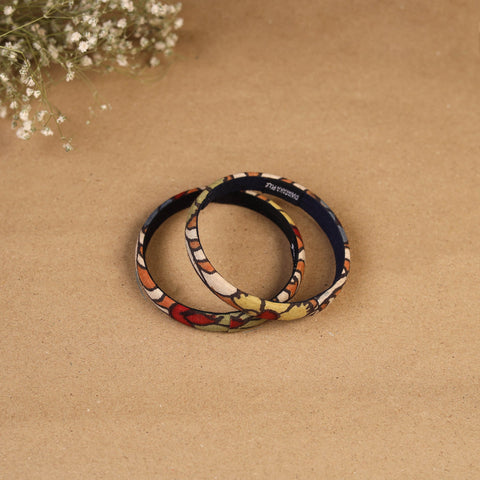 Natural dyed handpainted kalamkari bangle so2 (size - 2-8)