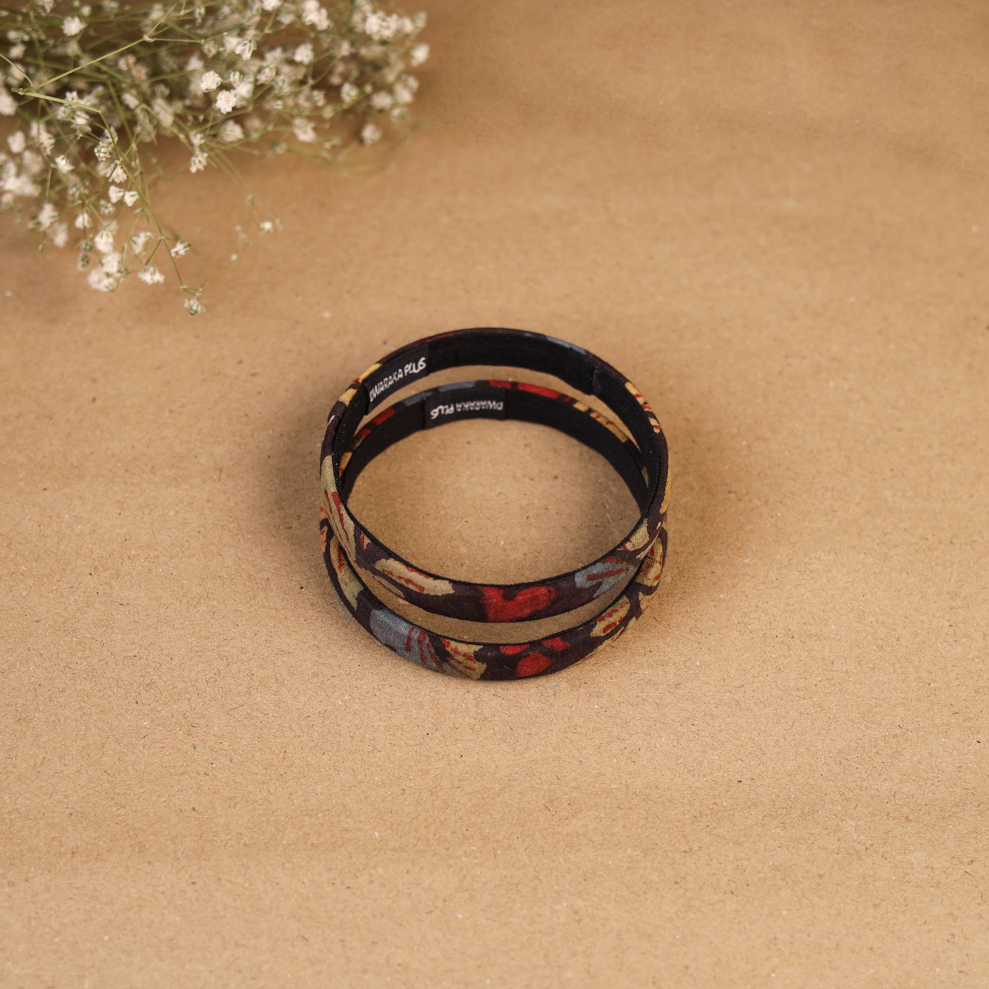 Natural dyed handpainted kalamkari bangle so2 (size - 2-8)