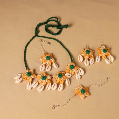 Multicolor - navratri special! Handmade fabart floral