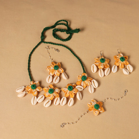 Multicolor - navratri special! Handmade fabart floral