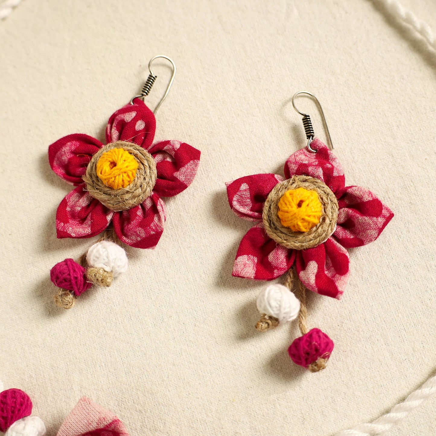  Handmade Jute Fabart Necklace Set