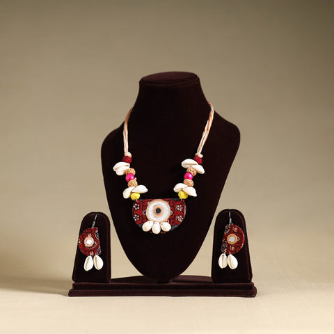  Handmade Shell Work Fabart Necklace Set