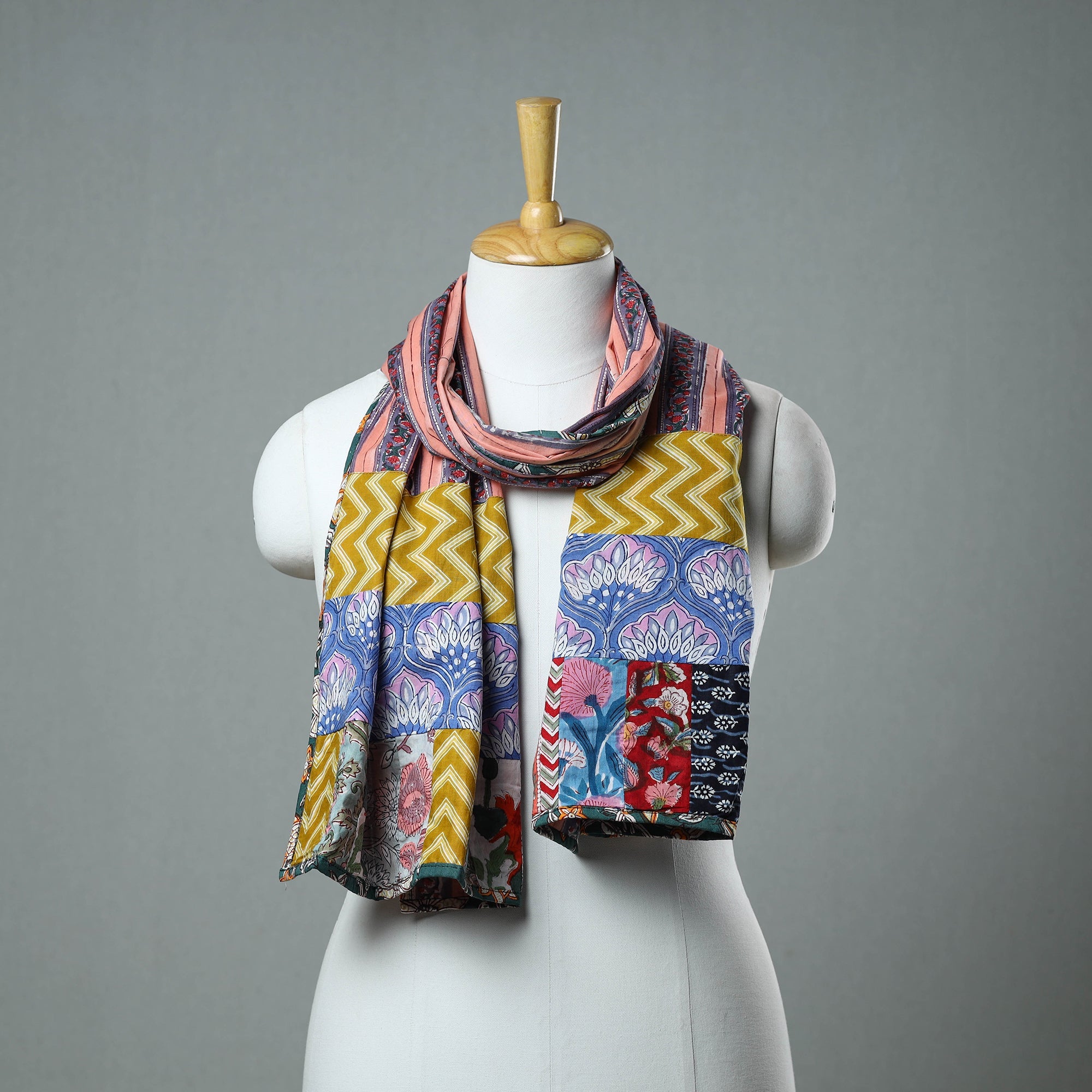 Shop handcrafted Sanganeri Stole of Sanganer Online