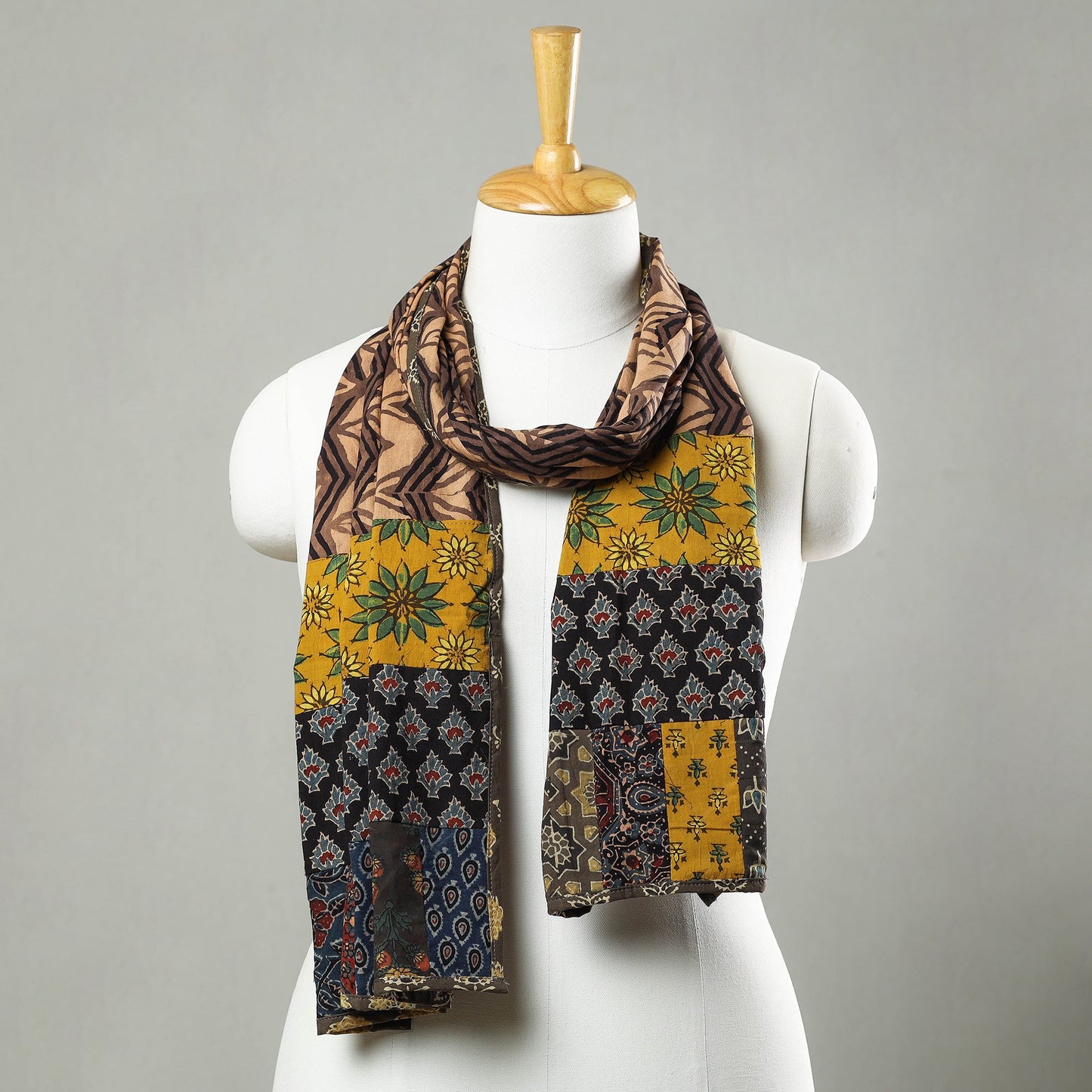 Multicolor - patchwork cotton stole in prints 05