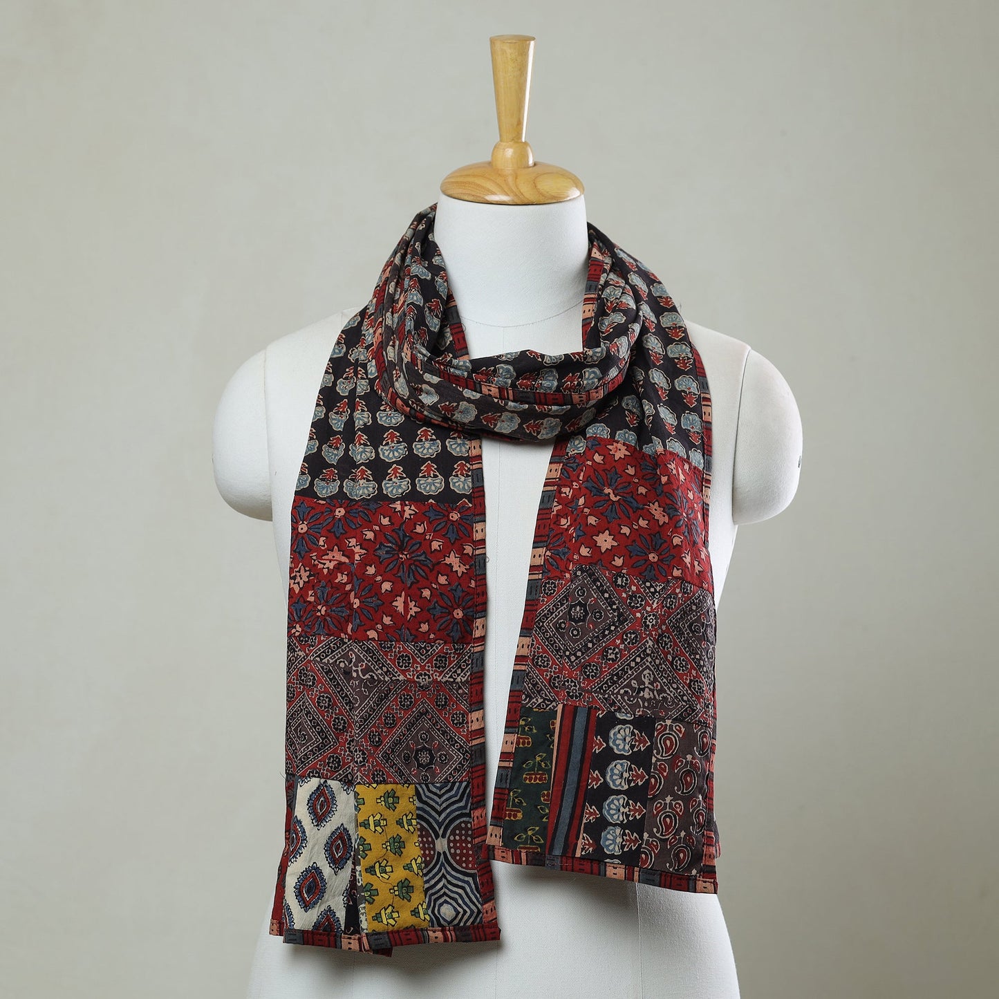 Multicolor - patchwork cotton stole in prints 09