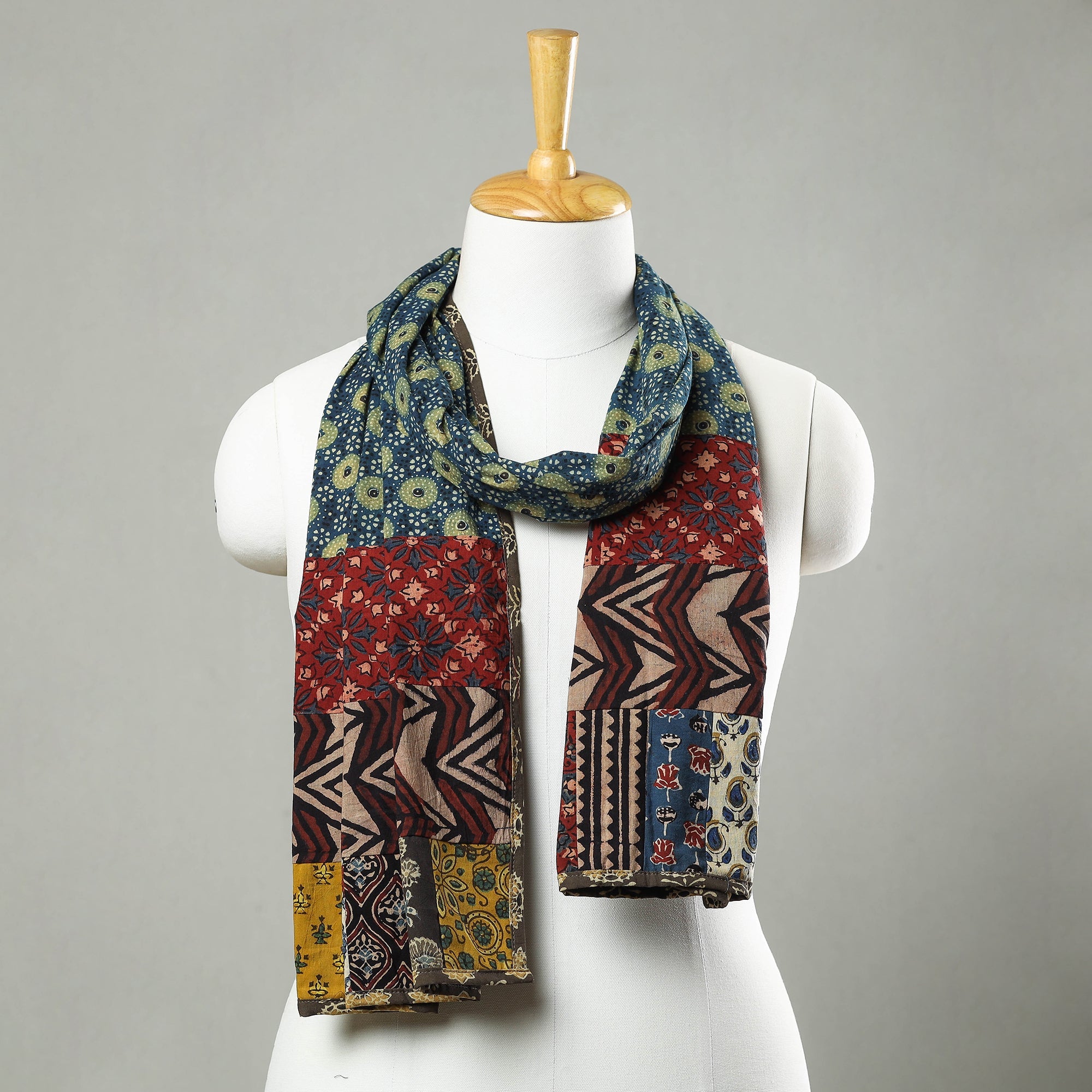 Multicolor - patchwork cotton stole in prints 12