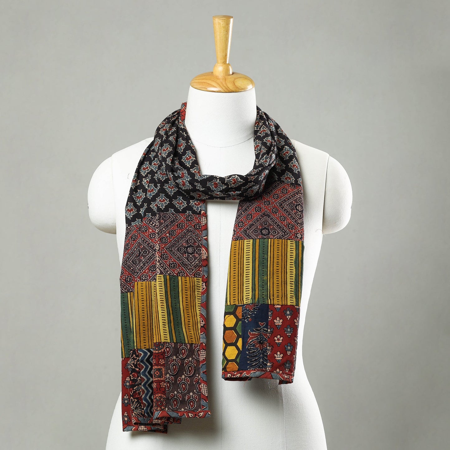 Multicolor - patchwork cotton stole in prints 14