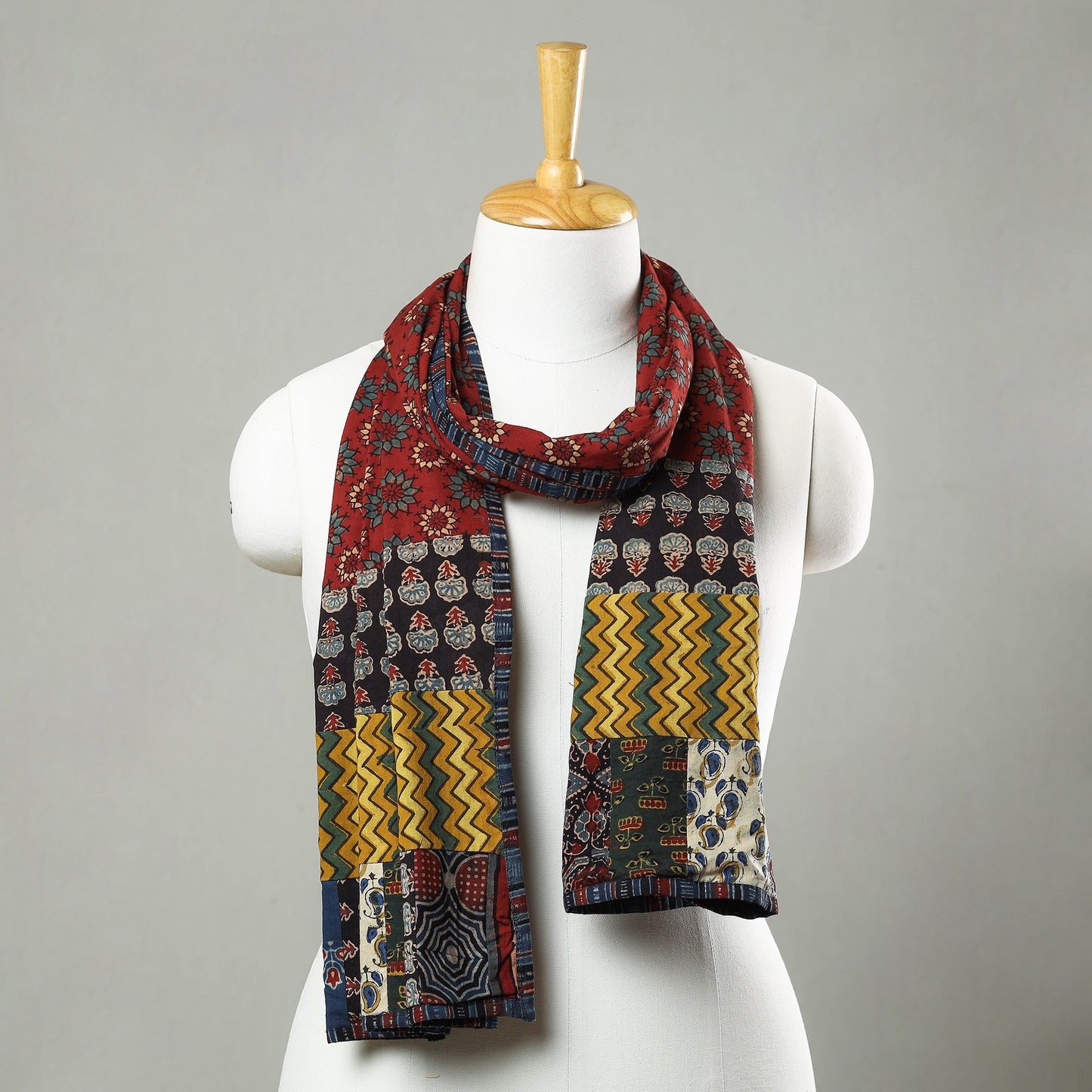 Multicolor - patchwork cotton stole in prints 20