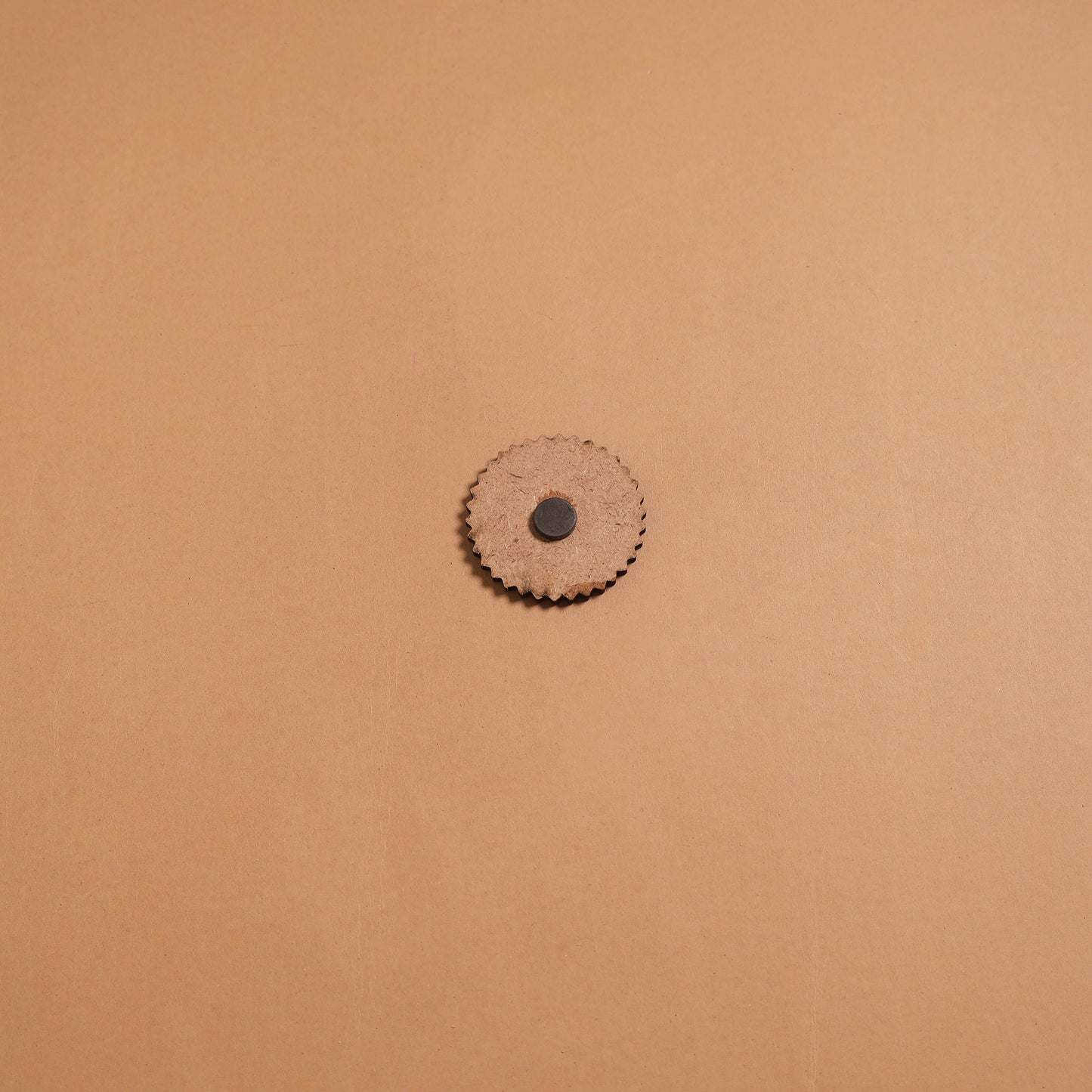 Patua handpainted wooden fridge magnet 102 - handcrafted