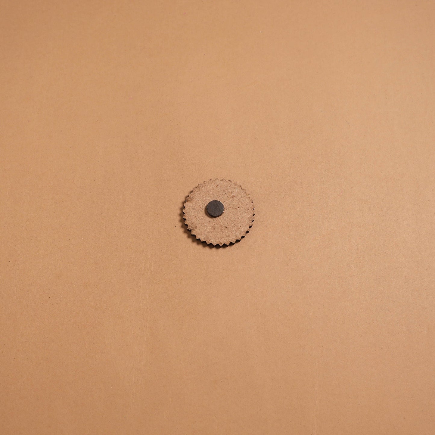 Patua handpainted wooden fridge magnet 103 - handcrafted