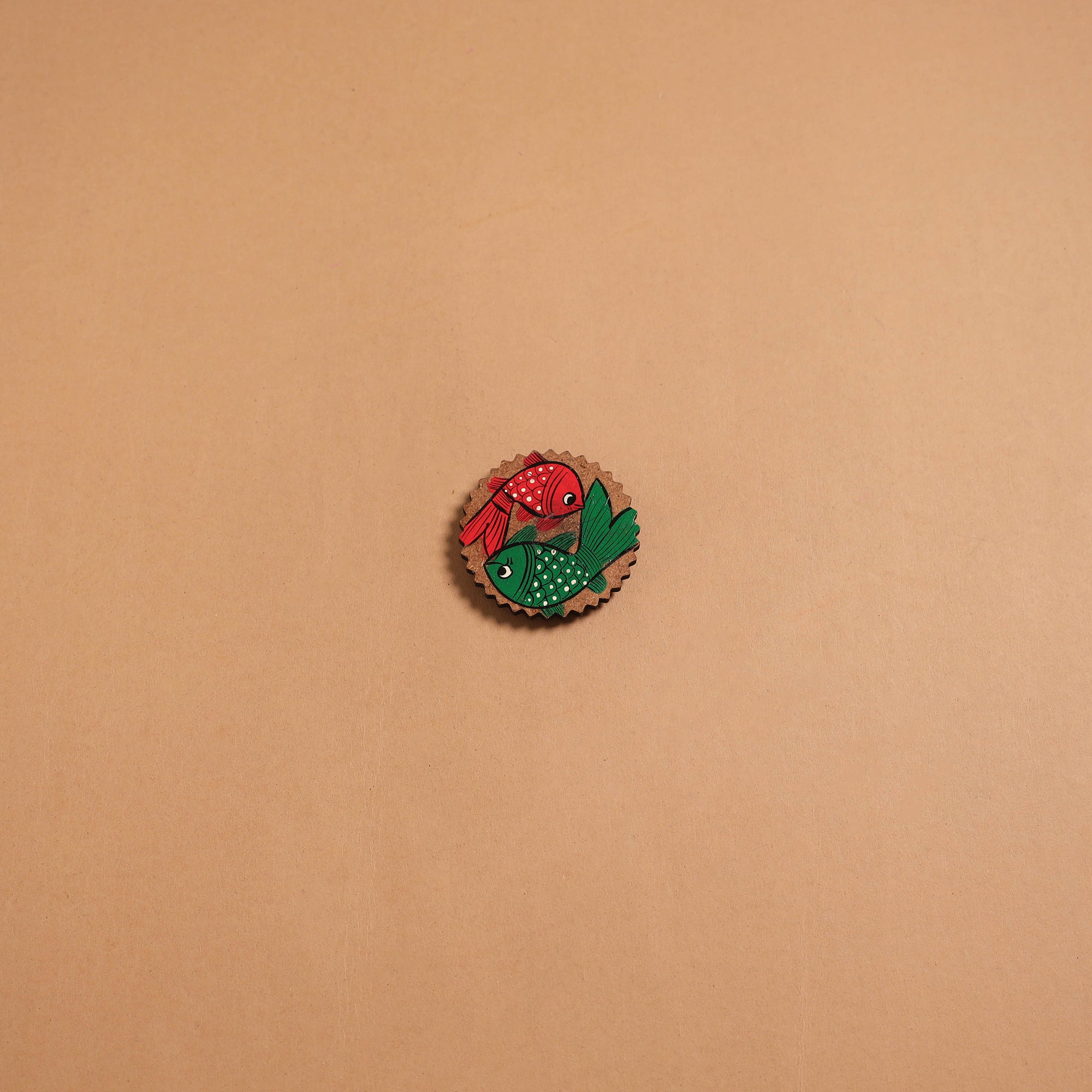 Patua handpainted wooden fridge magnet 103 - handcrafted