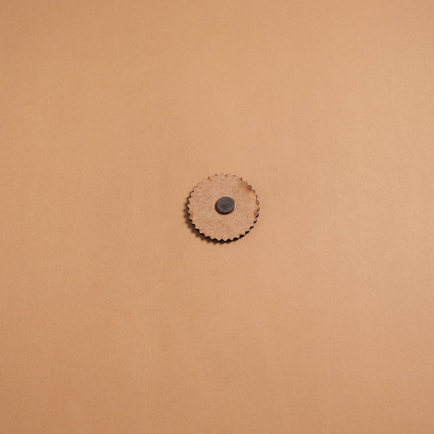 Patua handpainted wooden fridge magnet 104 - handcrafted