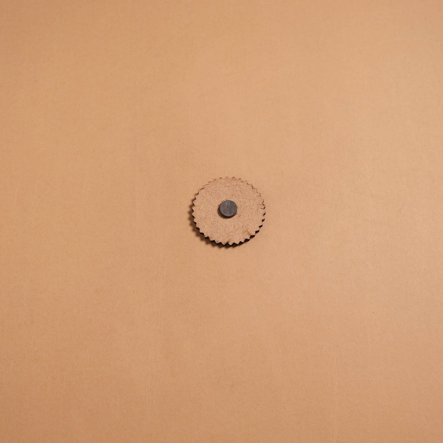 Patua handpainted wooden fridge magnet 106 - handcrafted