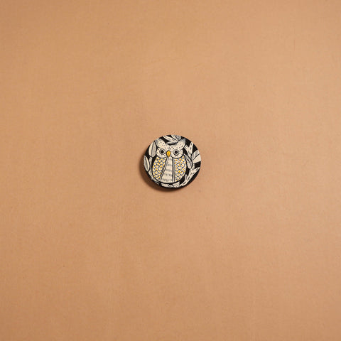 Patua handpainted wooden fridge magnet 109 - handcrafted