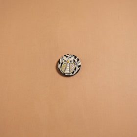 Patua handpainted wooden fridge magnet 109 - handcrafted