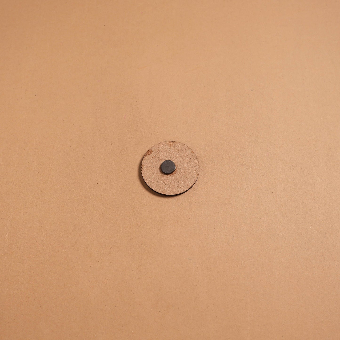 Patua handpainted wooden fridge magnet 115 - handcrafted