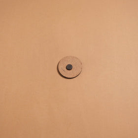 Patua handpainted wooden fridge magnet 118 - handcrafted