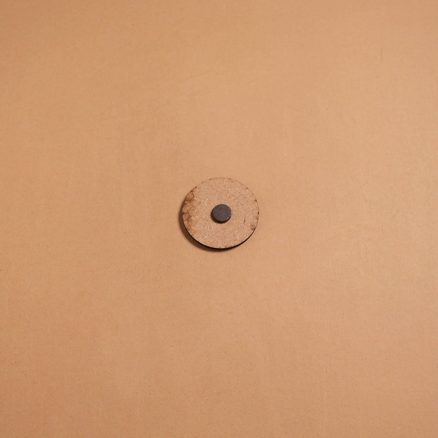 Patua handpainted wooden fridge magnet 120 - handcrafted