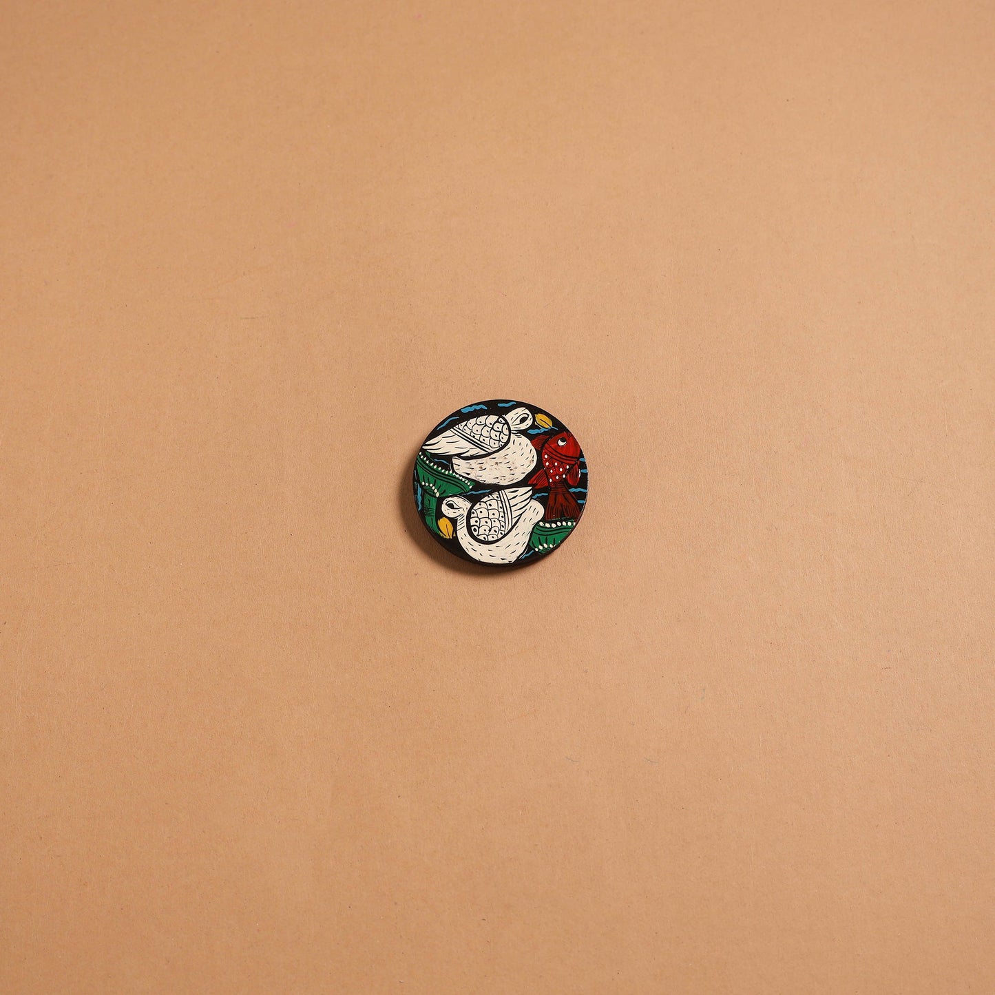 Patua handpainted wooden fridge magnet 124 - handcrafted