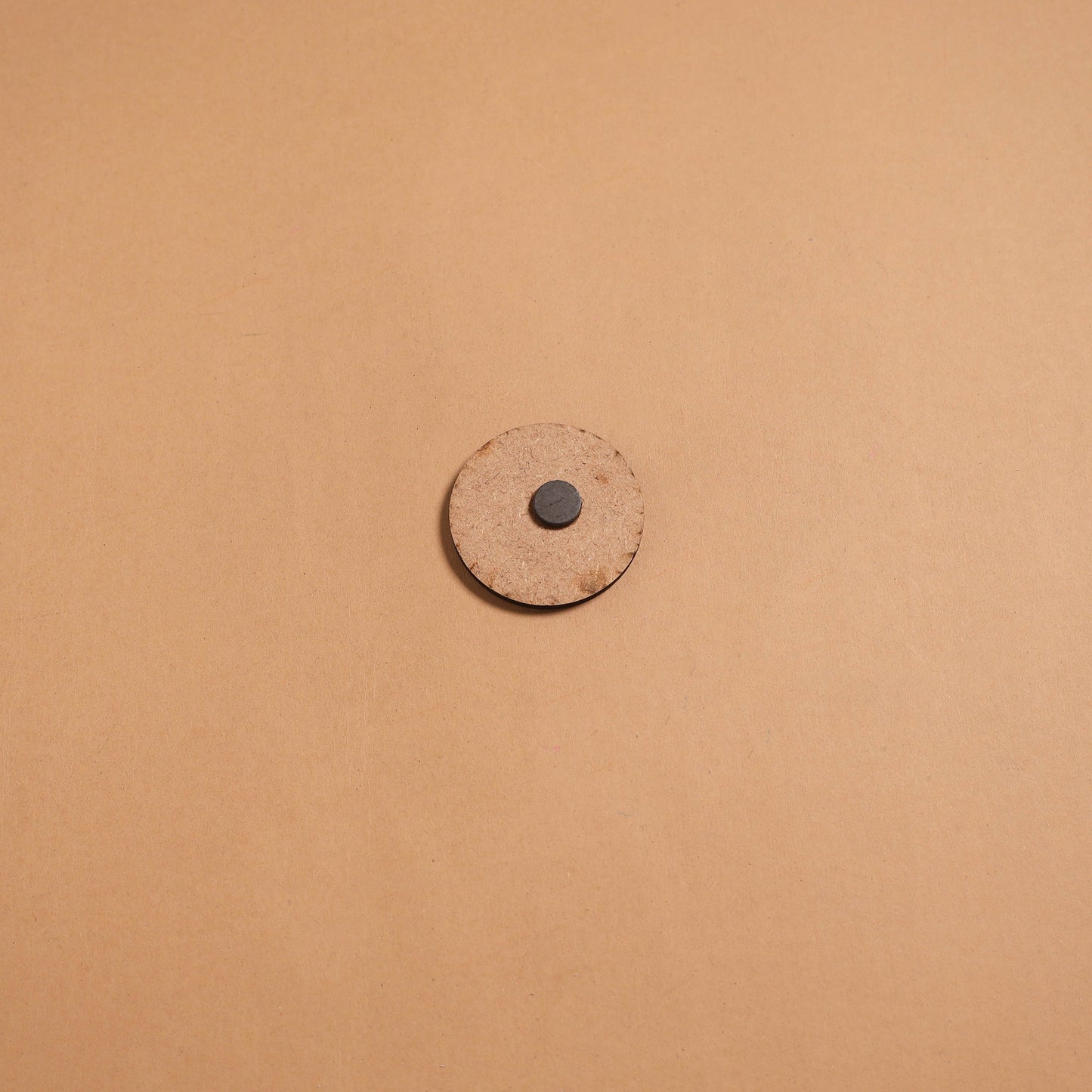 Patua handpainted wooden fridge magnet 128 - handcrafted