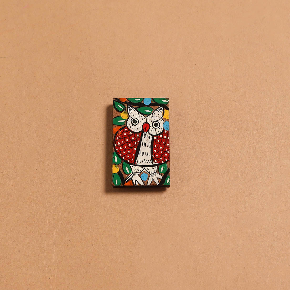 Patua handpainted wooden fridge magnet 131 - handcrafted