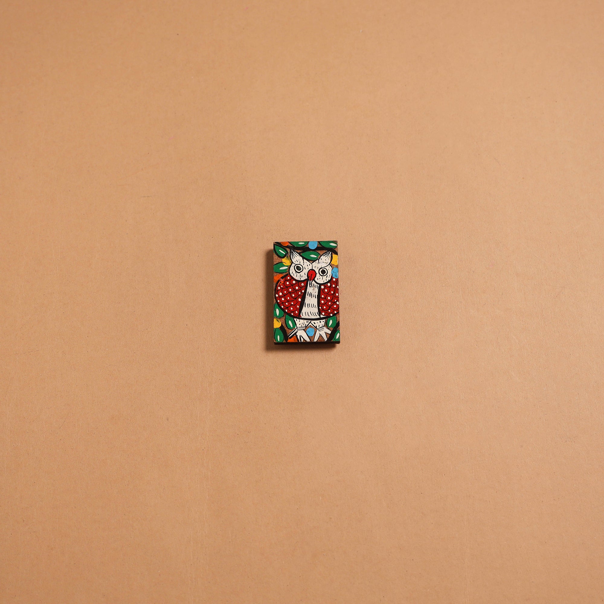 Patua handpainted wooden fridge magnet 131 - handcrafted