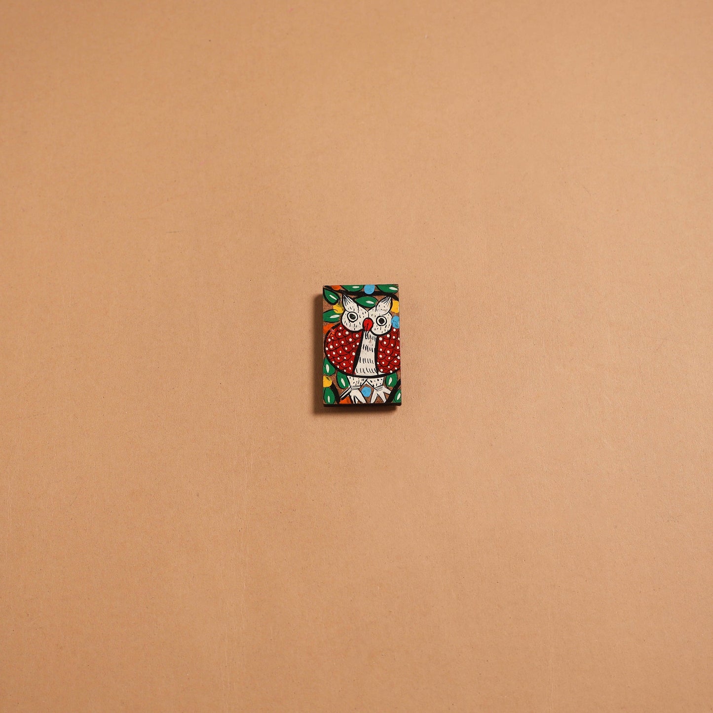 Patua handpainted wooden fridge magnet 131 - handcrafted