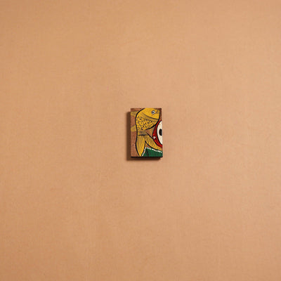 Patua handpainted wooden fridge magnet 138 - handcrafted