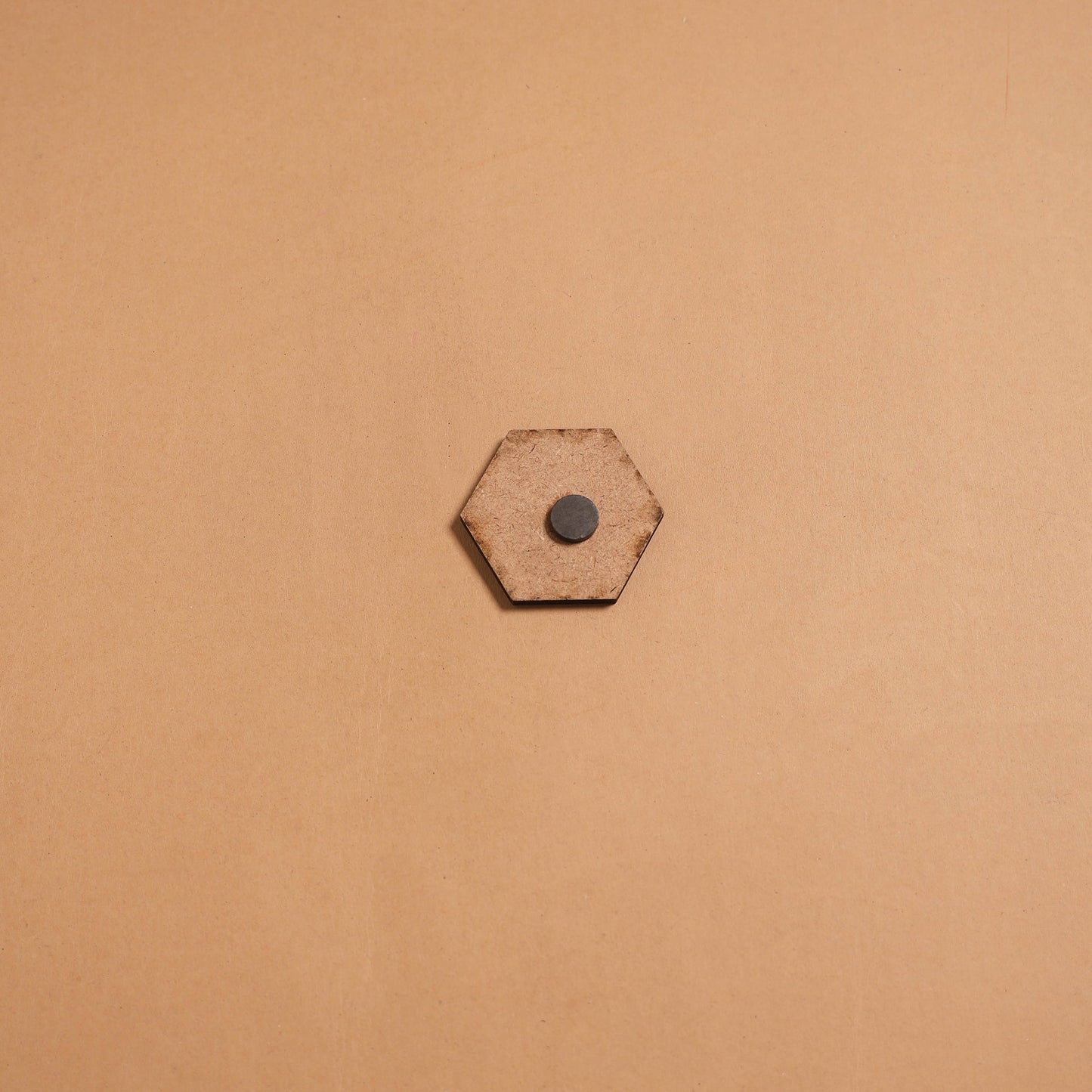 Patua handpainted wooden fridge magnet 140 - handcrafted