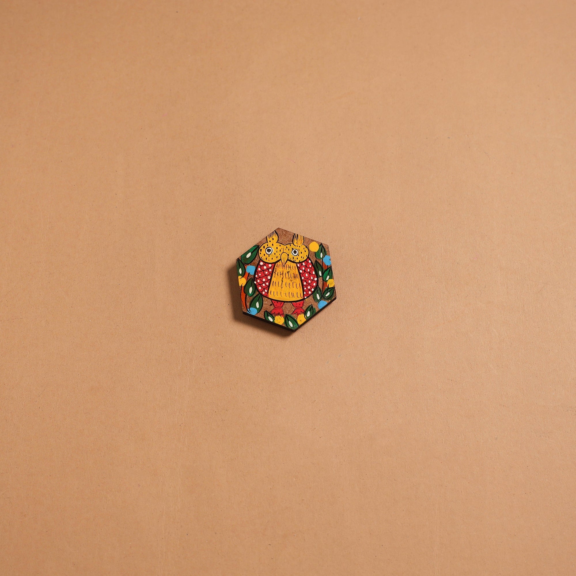 Patua handpainted wooden fridge magnet 141 - handcrafted