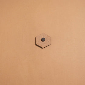 Patua handpainted wooden fridge magnet 143 - handcrafted