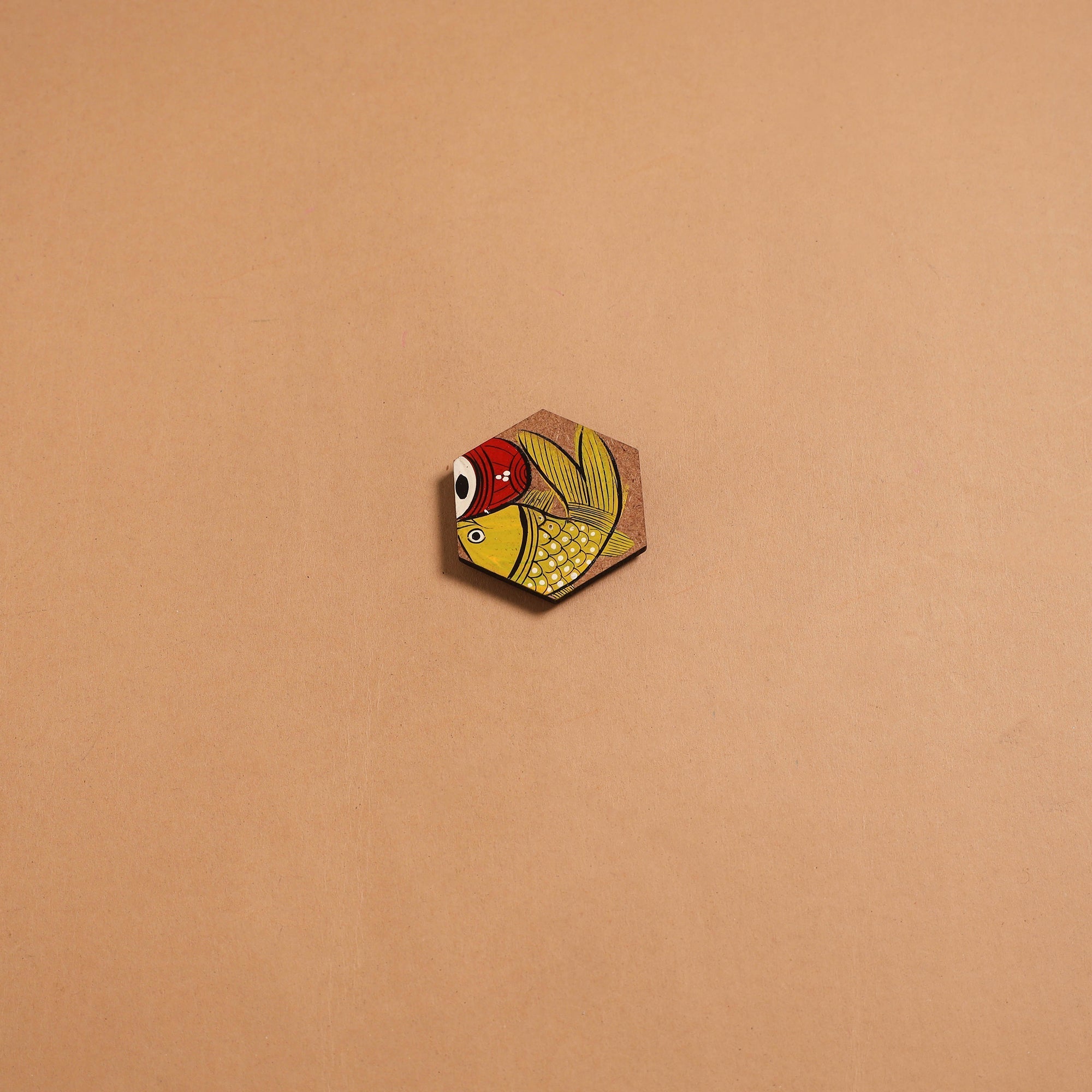 Patua handpainted wooden fridge magnet 146 - handcrafted